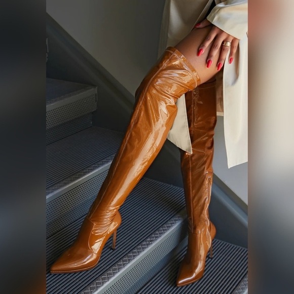 High Stiletto Boots - Picture 4 of 5